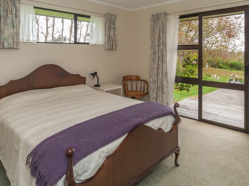 47 Tavistock Road, Koputaroa - Carousel 2