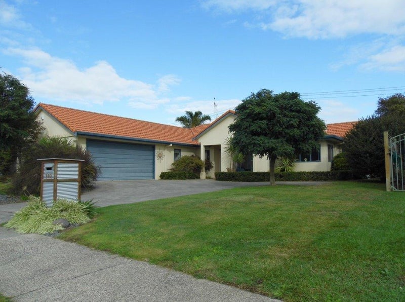 282 Grandview Road, Western Heights, Hamilton - Carousel 1