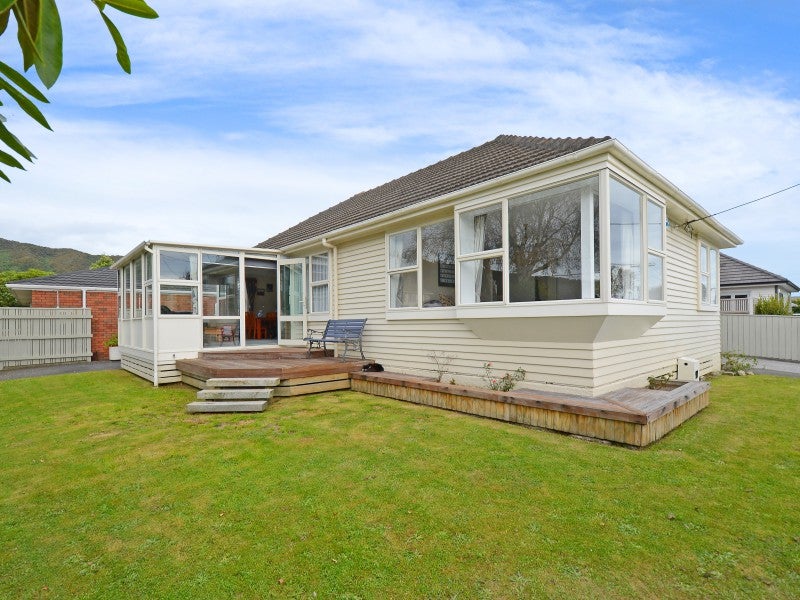1/2 McDonald Street, Taita, Lower Hutt - Carousel 2