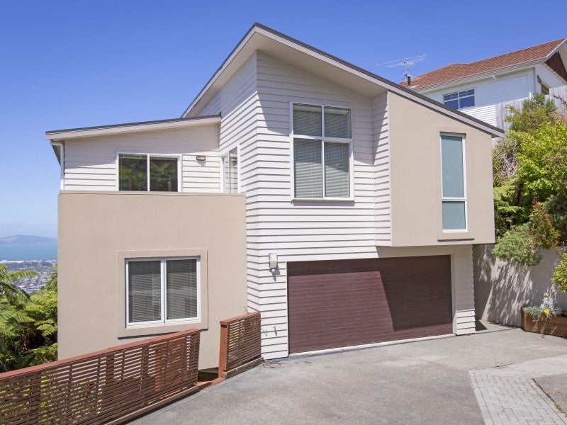 21 Arahiwi Grove, Tirohanga, Lower Hutt - Carousel 2