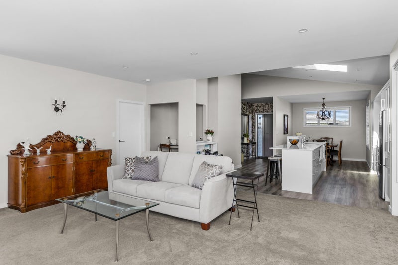 6 Rakaia Way, Poraiti, Napier - Carousel 2