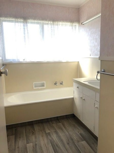 76A Cook Street, Howick, Auckland - Carousel 14