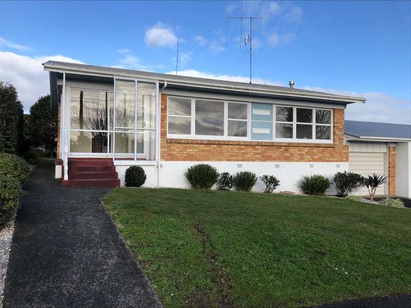 101A Storey Avenue, Forest Lake, Hamilton - Carousel 12