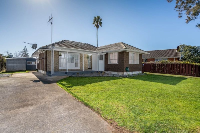 78 Friesian Drive, Mangere, Auckland - Carousel 1