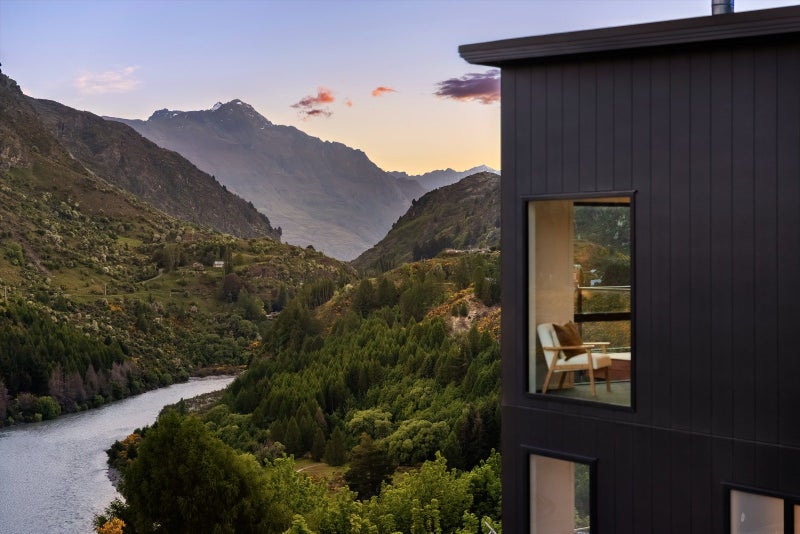 6 Powder Terrace, Arthurs Point, Queenstown - Carousel 1