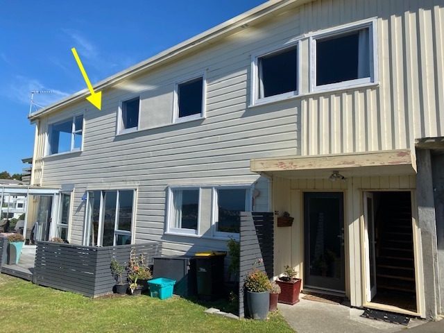 62B Calcutta Street, Khandallah, Wellington - Carousel 1