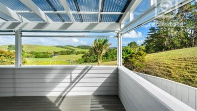 101 Waikoukou Valley Road, Waimauku, Waimauku - Carousel 1