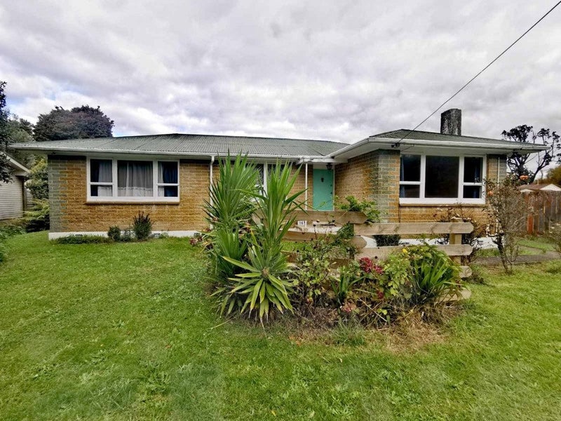 16 Norrie Place, Hillcrest, Rotorua - Carousel 1