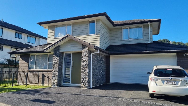 102 Melksham Drive, Churton Park, Wellington - Carousel 1