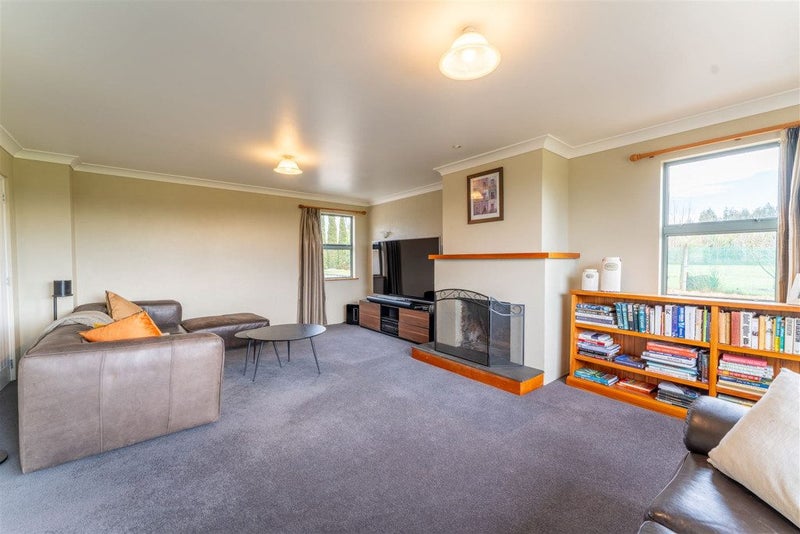 59 Scarborough Road, Scarborough - Carousel 2