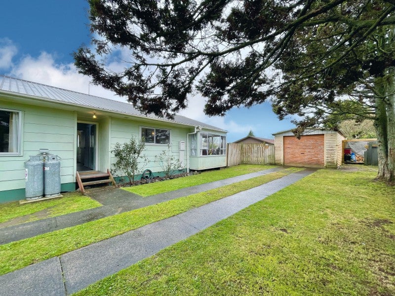 12 Bedford Place, Tokoroa, Tokoroa - Carousel 2