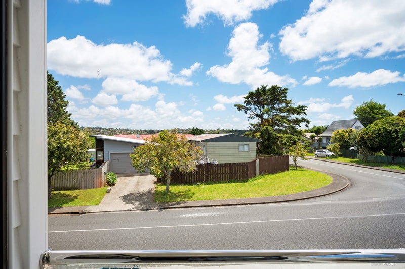 1C Ohira Place, Henderson, Auckland - Carousel 18