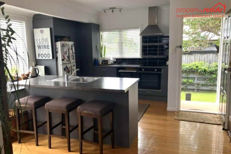 10 Collingwood Street, Judea, Tauranga - Carousel 2