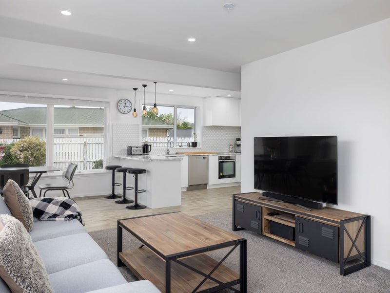 16B Opal Place, Casebrook, Christchurch - Carousel 2