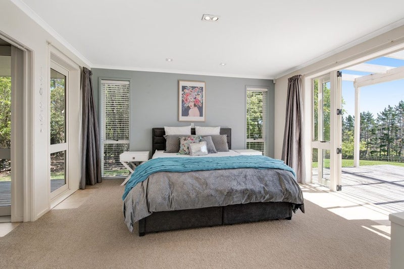 81 Burne Road, Albany - Carousel 50