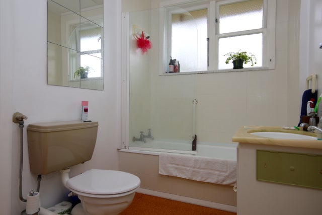 96A Longfellow Street, Trentham, Upper Hutt - Carousel 13