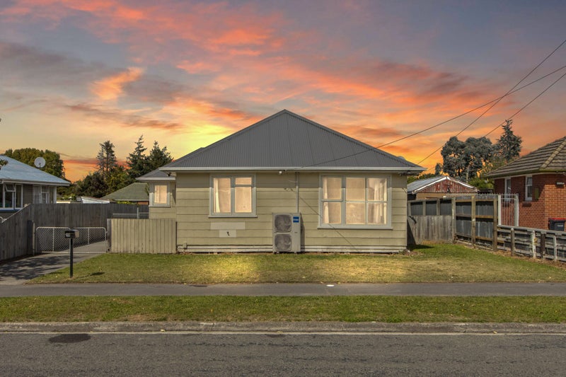 18 Paddington Street, Northcote, Christchurch - Carousel 1