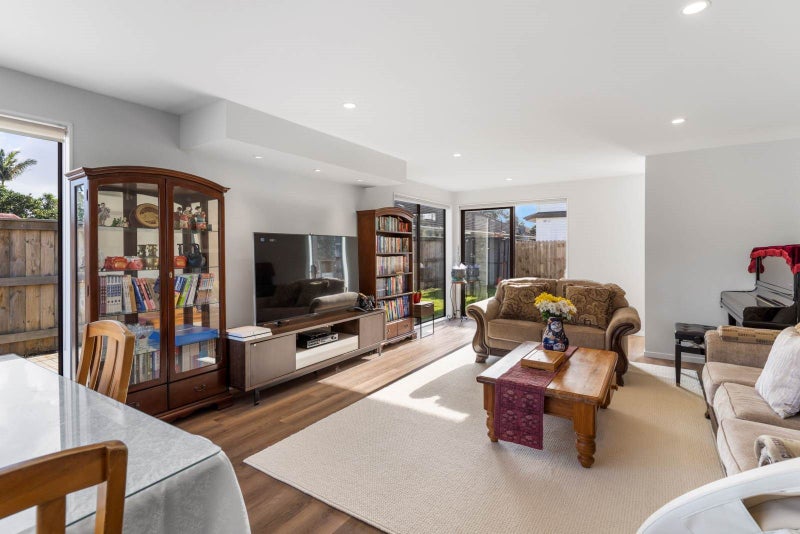 30B Riverlea Avenue, Pakuranga, Auckland - Carousel 2