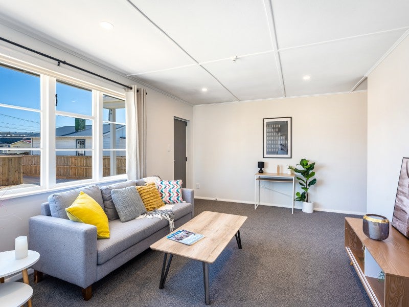 42 Elizabeth Street, Moera, Lower Hutt - Carousel 2