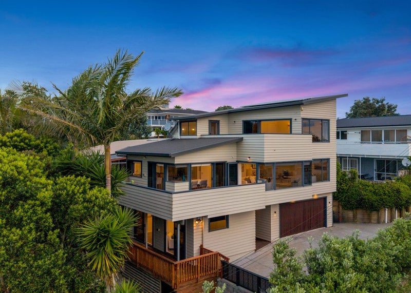 2/32 Gills Road, Bucklands Beach, Auckland - Carousel 2