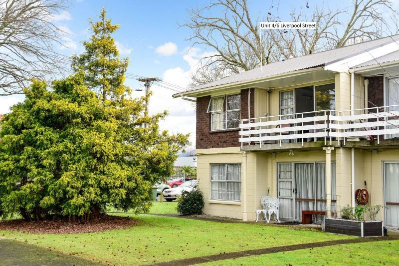 4/6 Liverpool Street, Hamilton Central, Hamilton - Carousel 1