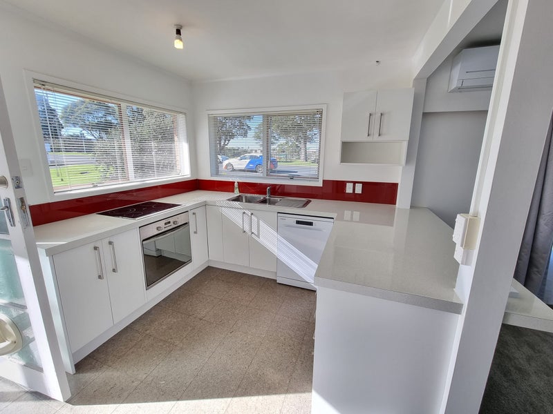 1/180 Bayswater Avenue, Bayswater, Auckland - Carousel 2