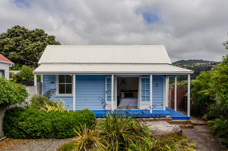 58 Edinburgh Terrace, Berhampore, Wellington - Carousel 2