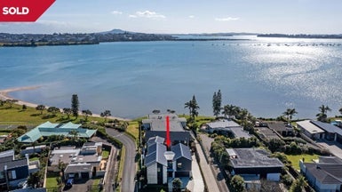 40 Bramley Drive, Farm Cove, Auckland - Carousel 1