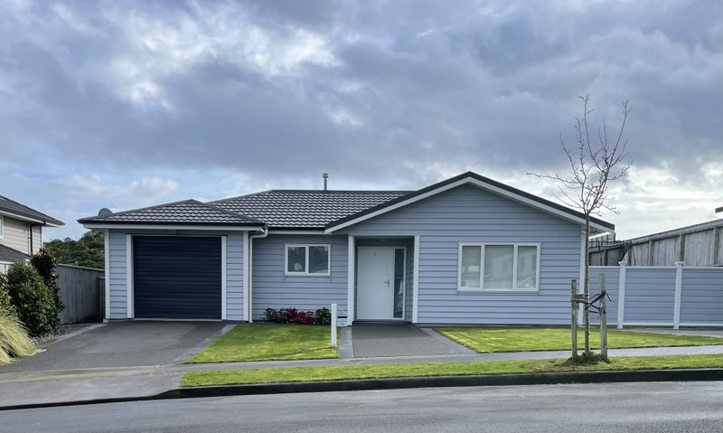 10 Belize Grove, Grenada Village, Wellington - Carousel 1