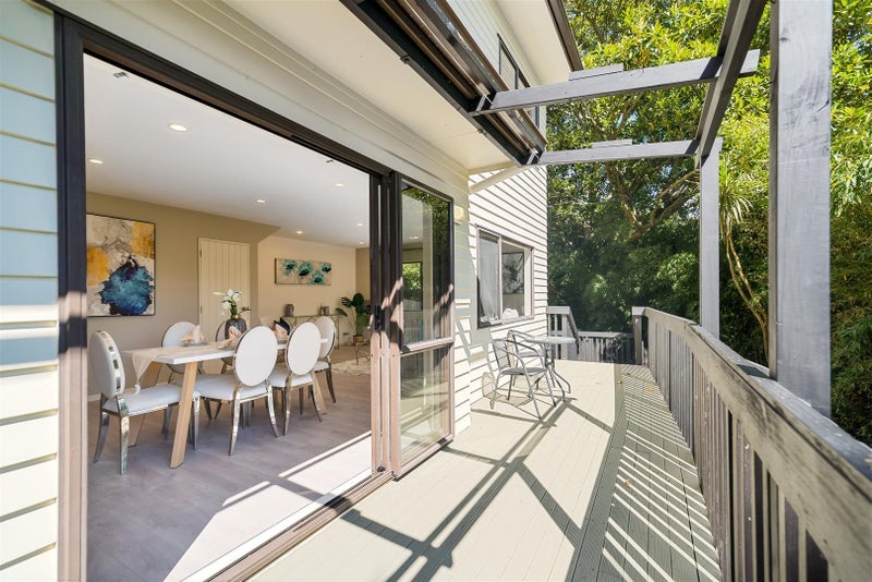 9C Christina Avenue, Te Atatu South, Auckland - Carousel 2