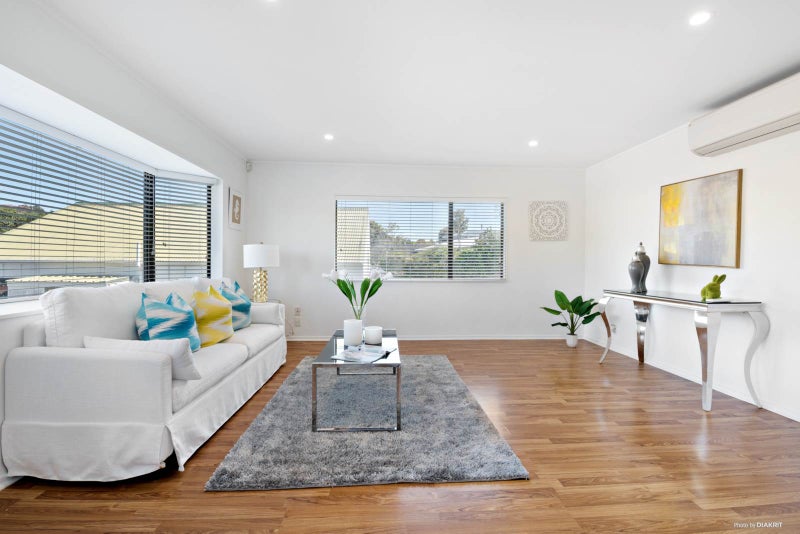 644B Whangaparaoa Road, Stanmore Bay, Whangaparaoa - Carousel 2
