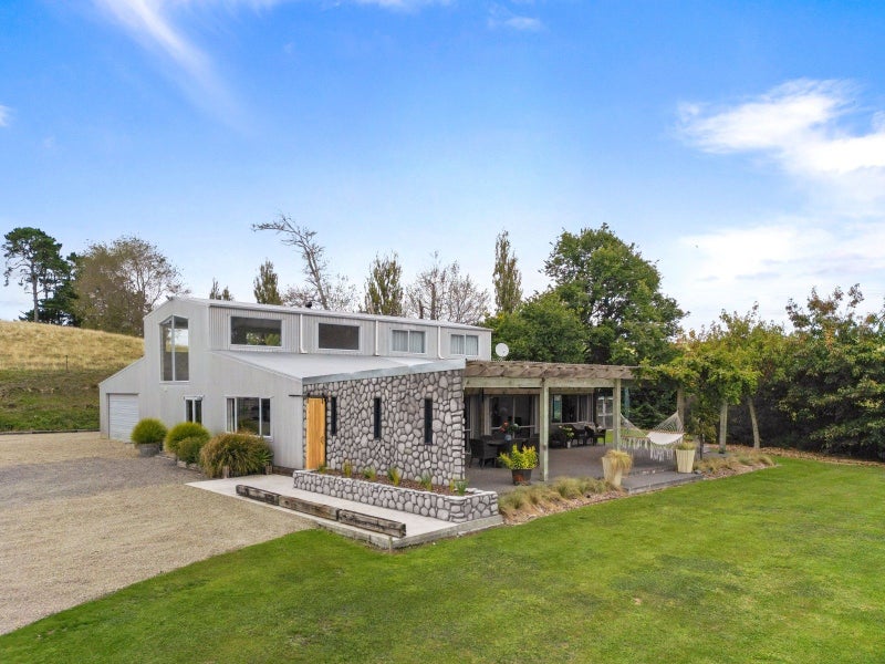 315 Ashhurst Road, Bunnythorpe - Carousel 1