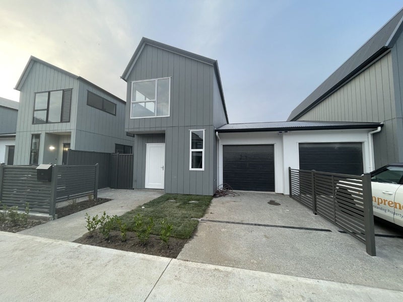 16 Koreke Close, Kenepuru, Porirua - Carousel 1