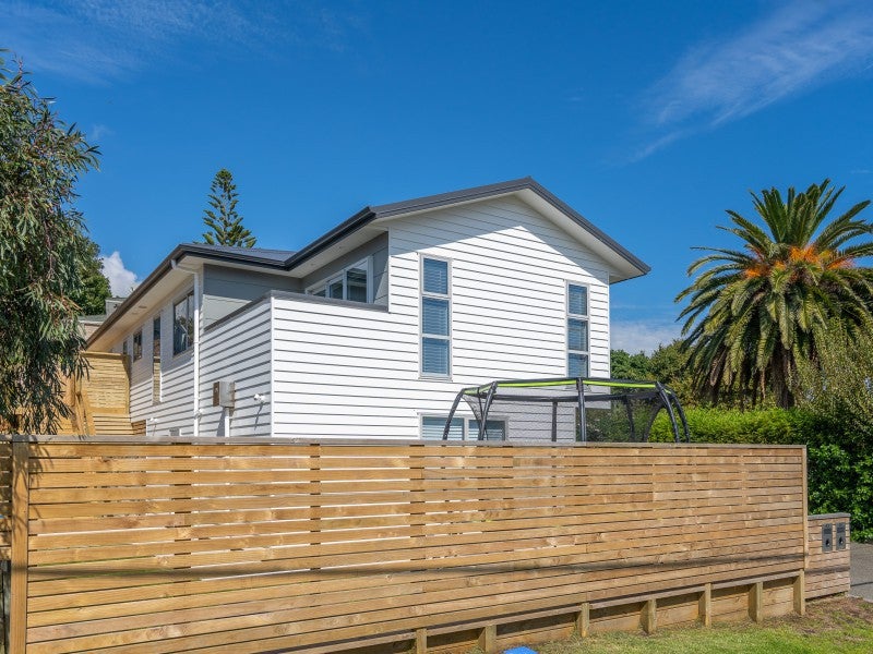 98A Matai Road, Raumati South, Paraparaumu - Carousel 1