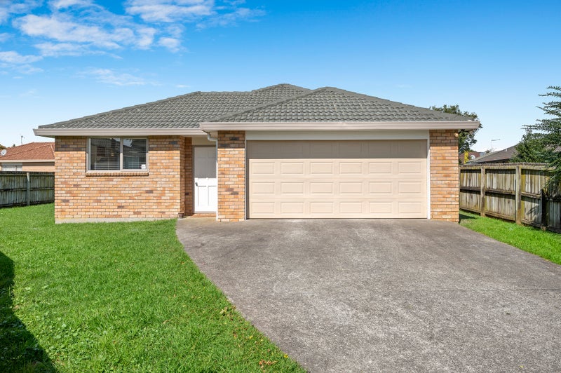 23 Scotts Field Drive, Takanini, Auckland - Carousel 1