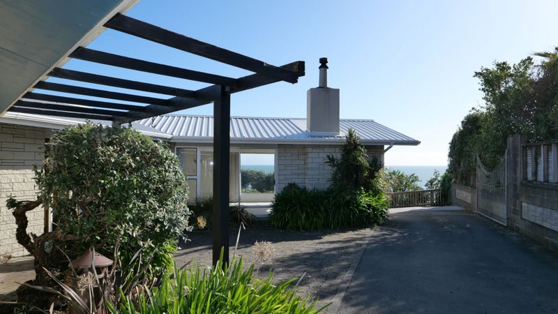 105 Rosetta Road, Raumati South, Paraparaumu - Carousel 2