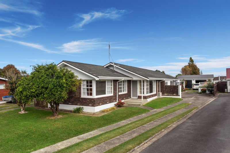 2A Wybo Veldman Place, Whakatane - Carousel 1