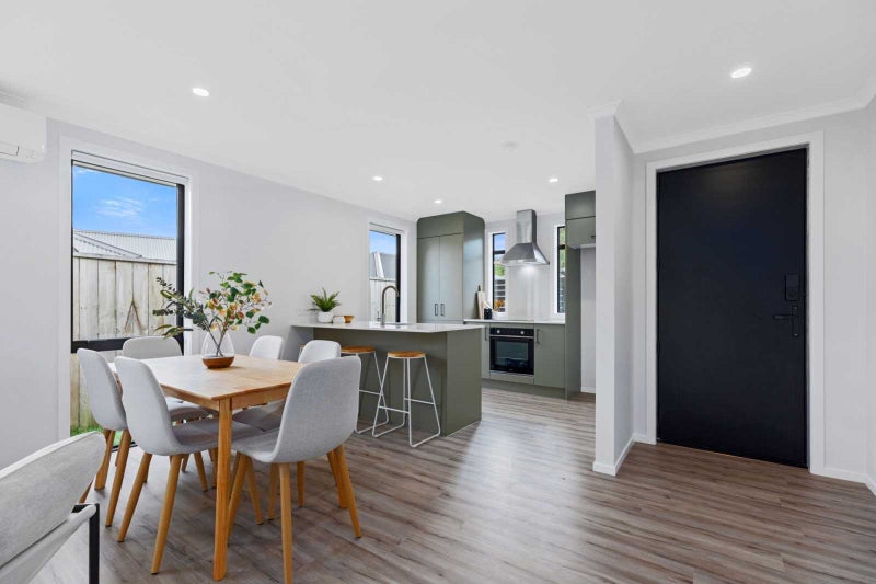 30A Pakanga Grove, Pyes Pa, Tauranga - Carousel 2