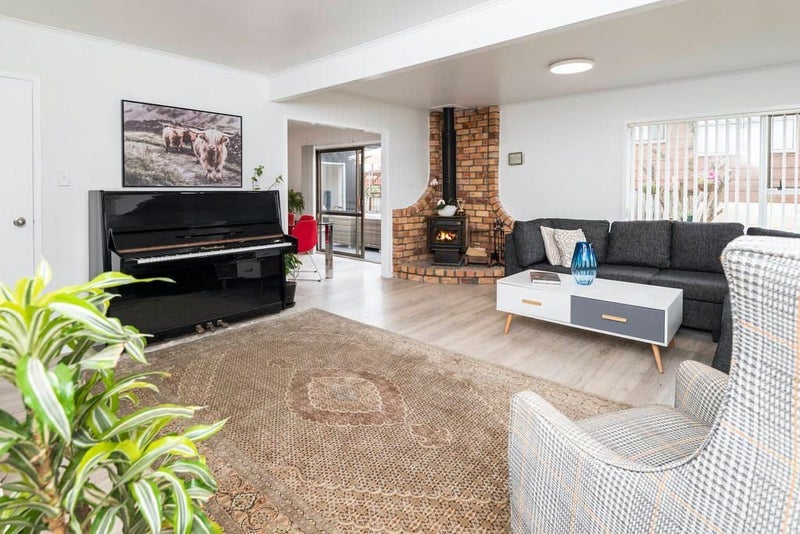 149 Bradbury Road, Botany Downs, Auckland - Carousel 1