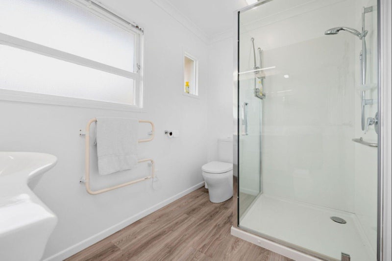 23 Rutherford Street, Chedworth, Hamilton - Carousel 14