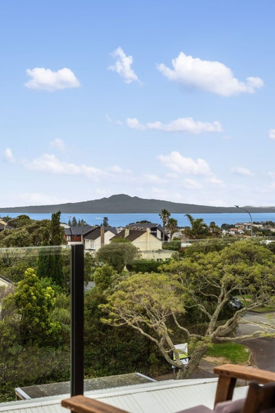 1/160 Kepa Road, Orakei, Auckland - Carousel 12