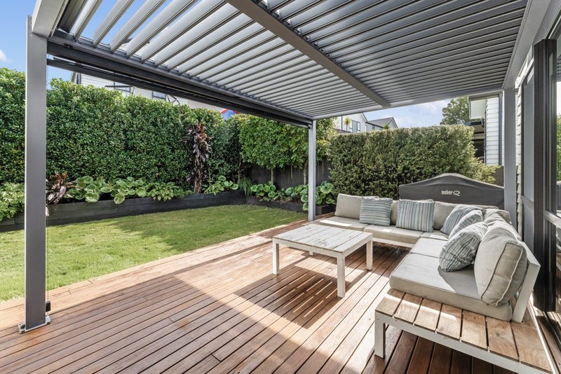 9 Skippy Patuwai Lane, Glen Innes, Auckland - Carousel 1