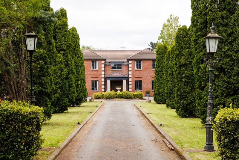 863 Milson Line, Newbury - Carousel 2