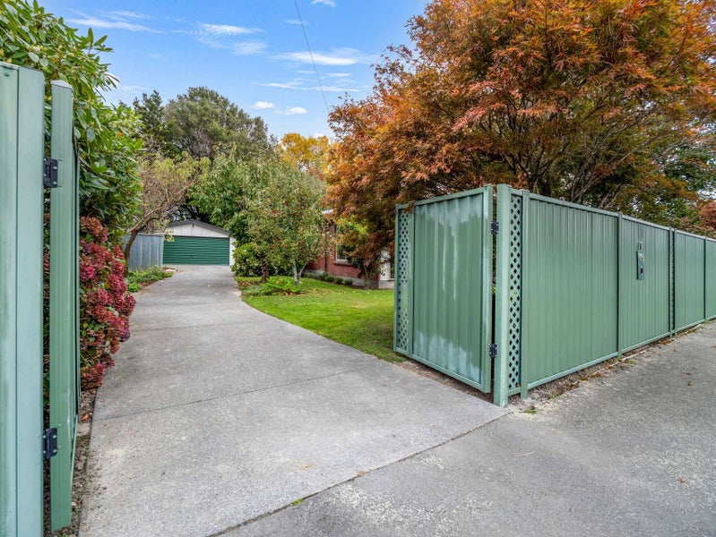 14 Oakdale Street, Avonhead, Christchurch - Carousel 32