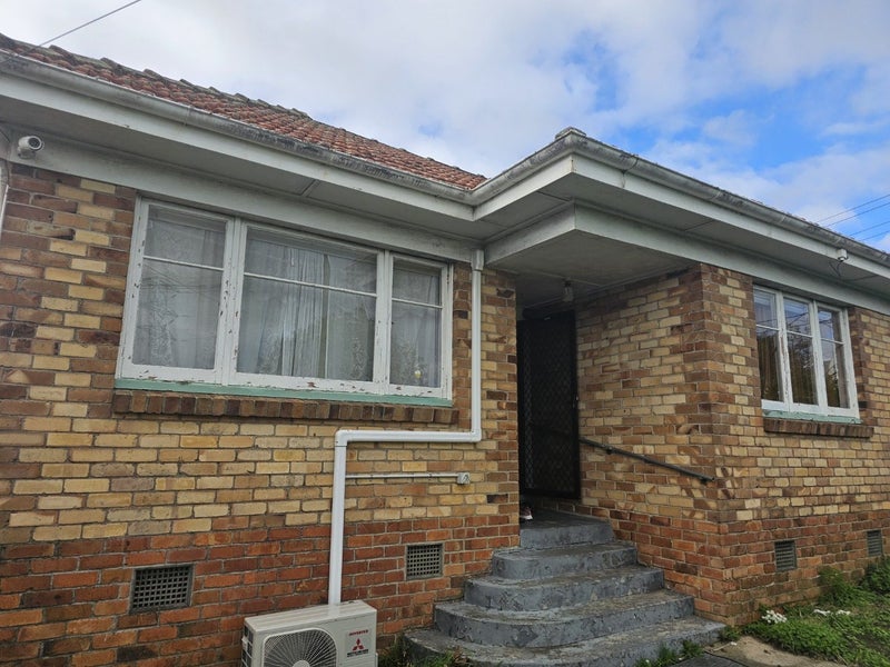 122 Oakdale Road, Mount Roskill, Auckland - Carousel 1
