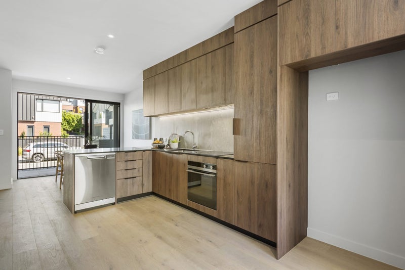 7A Windlass Street, Long Bay, Auckland - Carousel 2