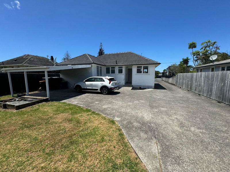 56 Kelwyn Road, Kelston, Auckland - Carousel 10