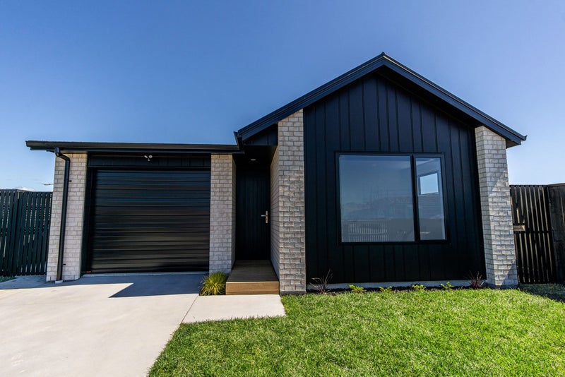 3 Tangaroa Place, Poike, Tauranga - Carousel 1