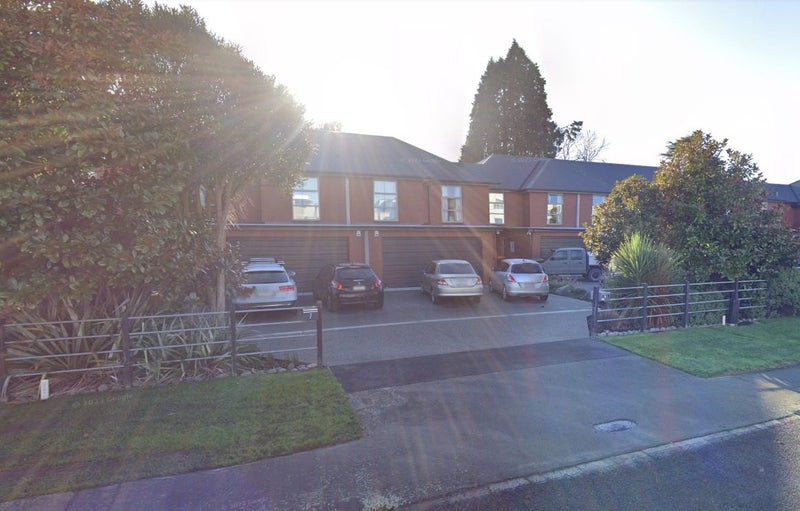 5 Athol Terrace, Upper Riccarton, Christchurch - Carousel 1