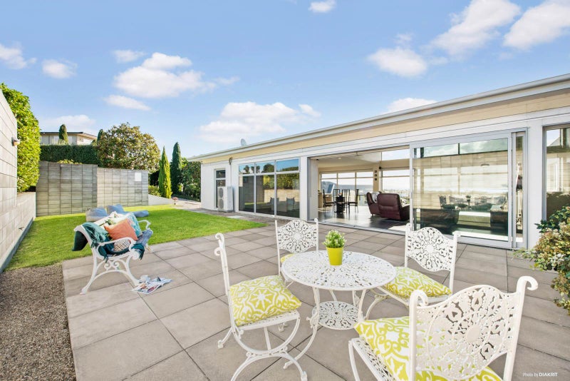 31 Liberty Crescent, Beachlands, Auckland - Carousel 2